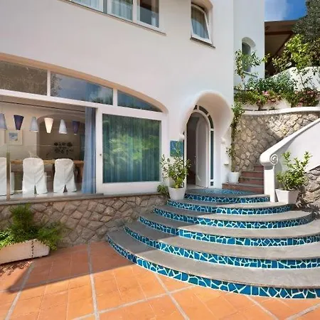 Villa Marina Del Cantone Sleeps 10 Pool Air Con Nerano
